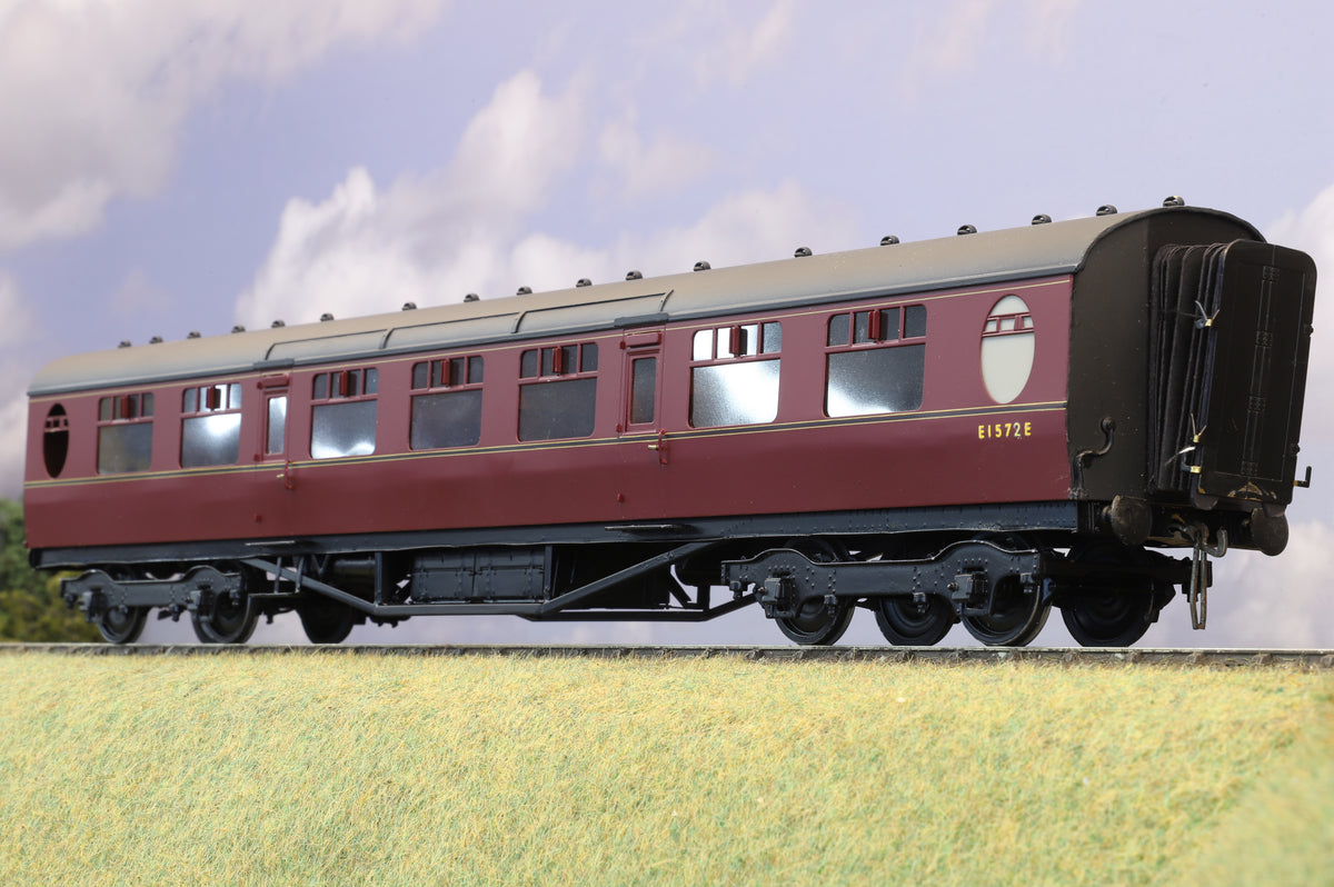 Finescale O Gauge (Kit-Built) Thompson Corridor Second  NoE.1572E, BR Maroon