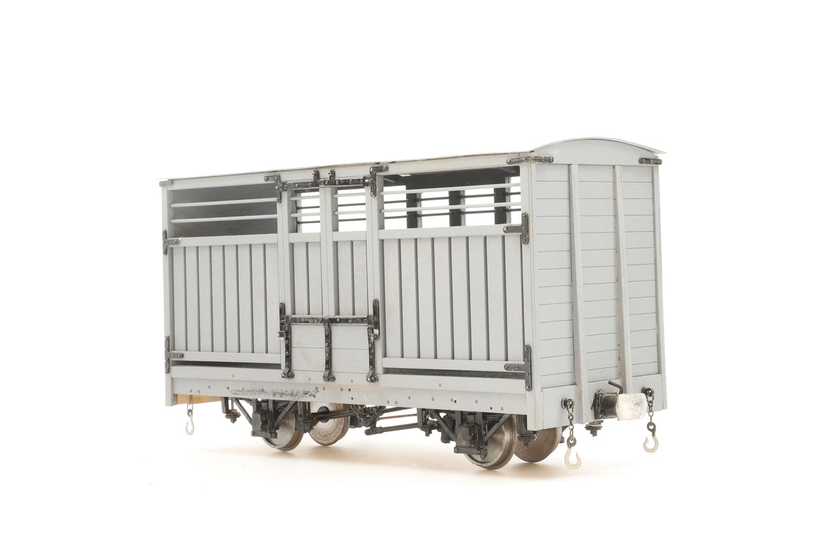 Kit-Built 16mm (32mm Gauge) Livestock Wagon (Grey)