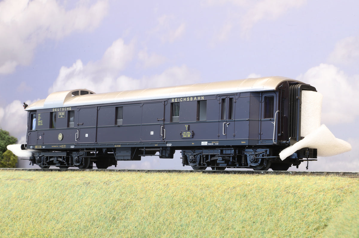 MTH O Scale (1:45) 5-Car Rheingold Passenger Set (Three-rail)