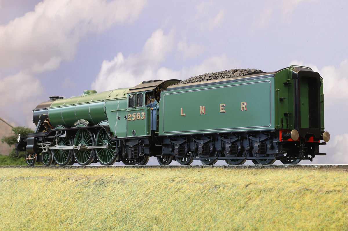 Sunset Models Finescale O Gauge Gresley A1 No. 2563 &#39;William Whitelaw&#39; Apple Green