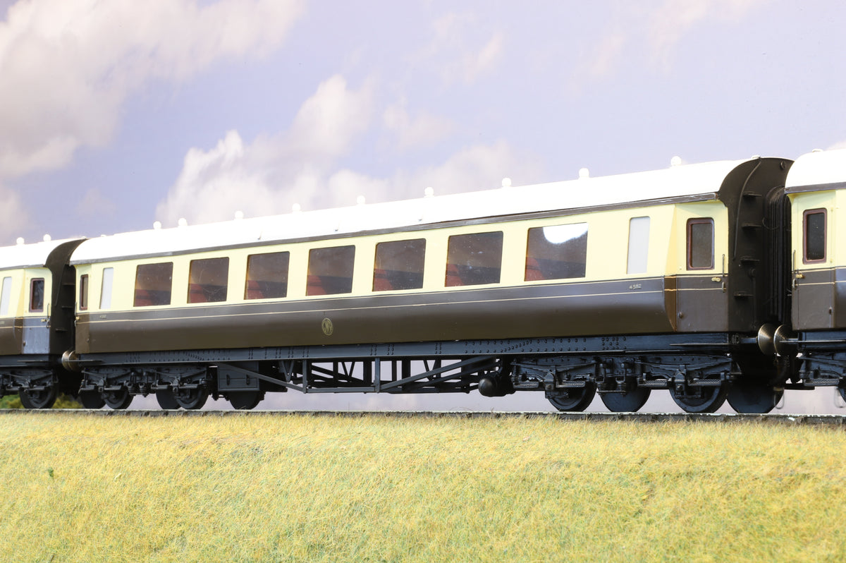 Kit-built Finescale O Gauge Rake of Nine GWR Centenary Coaches