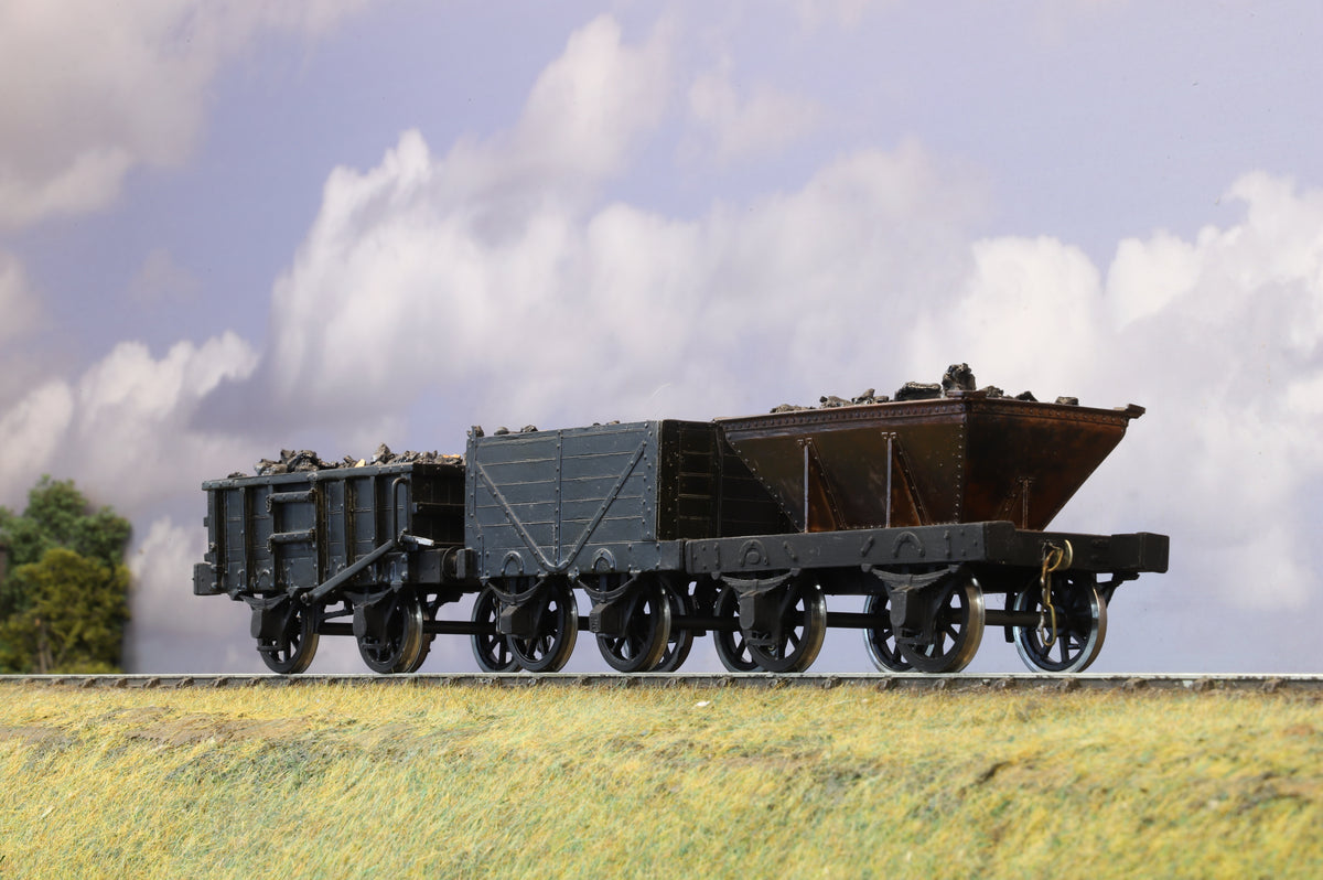 Kit-Built Finescale O Gauge Rake of 3 Victorian Industrial Coal Wagons