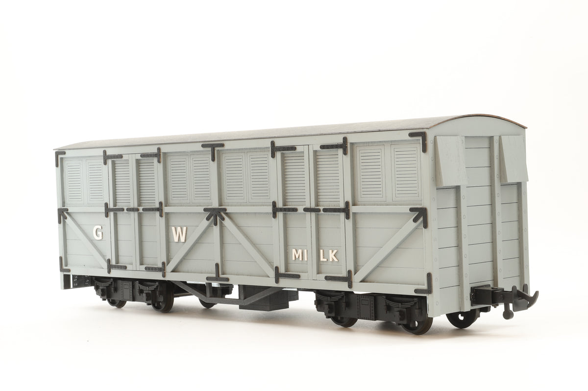 Kit-Built 16mm (45mm Gauge) GW Bogie Milk Van (Grey)