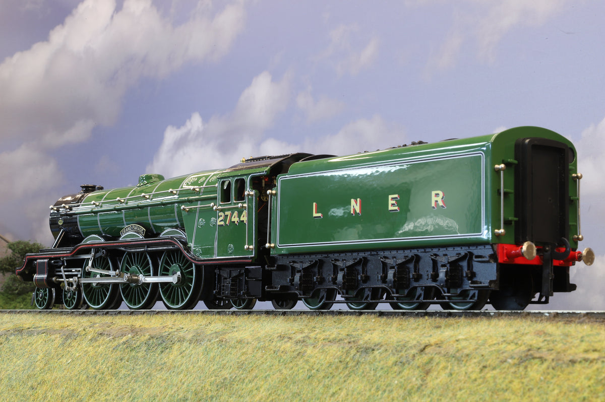 Ace Trains Coarse Scale O Gauge LNER A3 'Grand Parade' No. 2744 2/3 Rail Operation