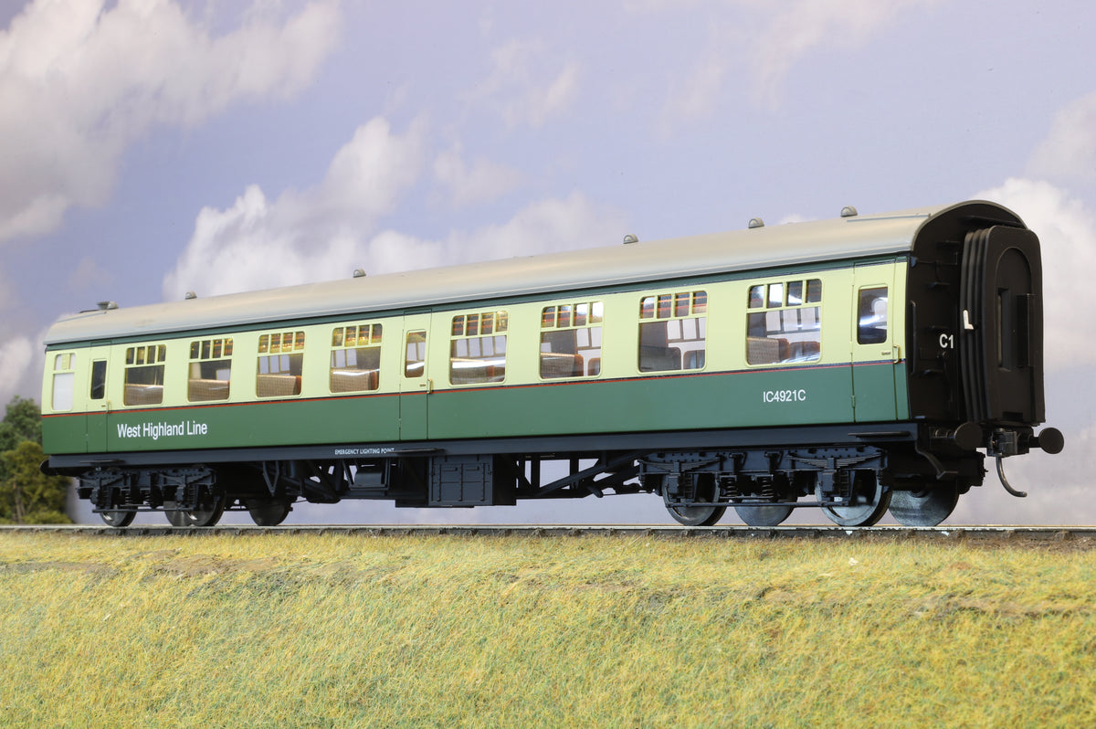 Darstaed Finescale O Gauge BR Mk1 'West Highland Line' TSO No. IC4921C