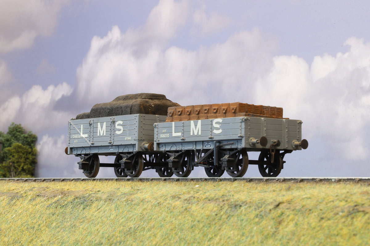 Kit-built Finescale O Gauge Pair of LMS Open Wagons with Custom Loads