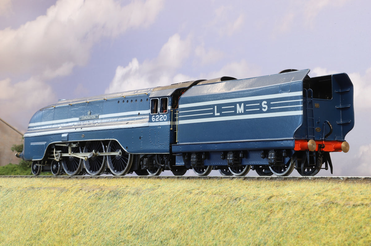 Finescale O Gauge (Kit-Built) LMS Coronation Class No. 6220 &#39;Coronation&#39; LMS Streamlined Blue
