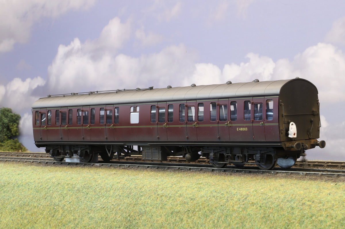 Darstaed Finescale O Gauge BR 57' Mk1 Suburban Second Lavatory Open, BR Lined Maroon, E48003, Weathered