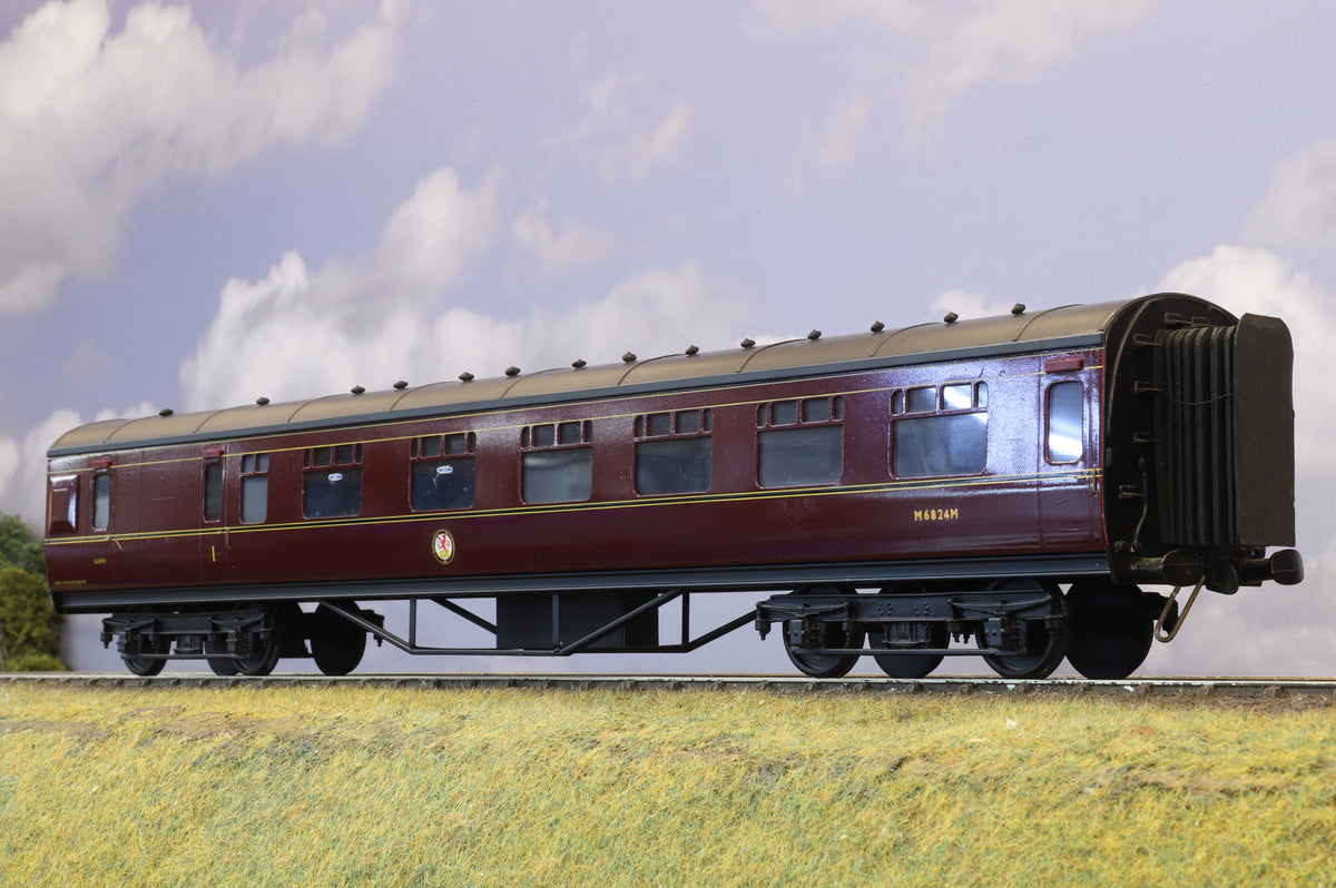 Finescale O Gauge (Kit-Built) ex-LMS Pair of Stanier Coaches BR Maroon