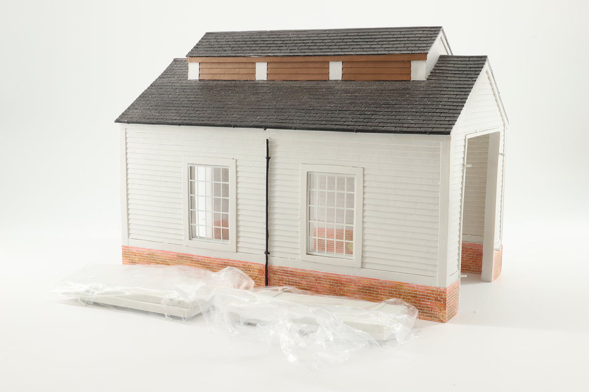 Finescale O Gauge Bachmann Single Road Engine Shed