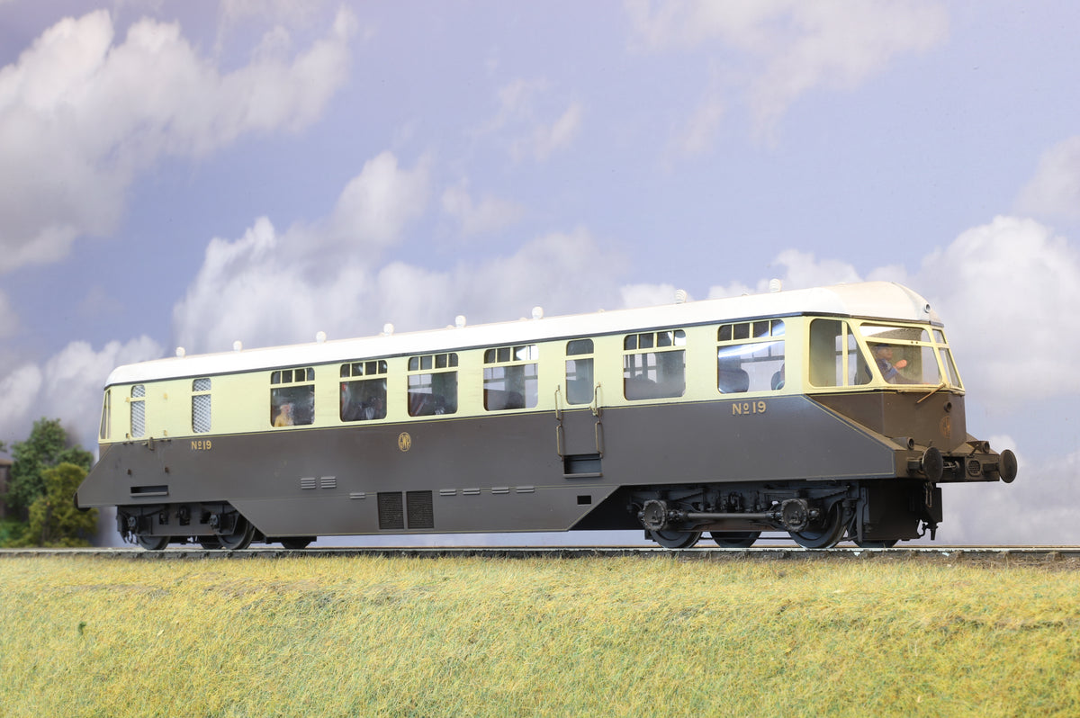 Sancheng/Tower Brass GWR Passenger Railcar No.19 DCC Sound & Weathered
