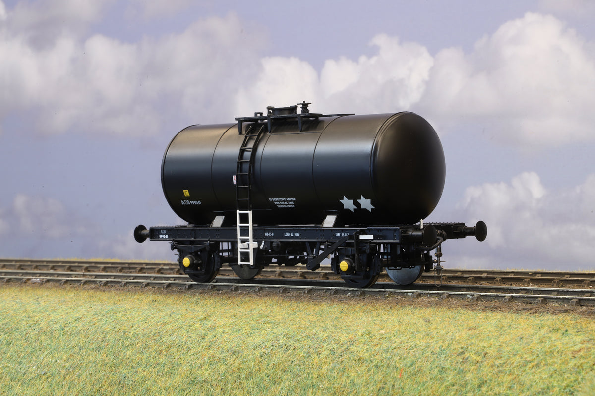 Heljan Finescale O Gauge 35T 'B' Tank BR 'Waste Oil' Black No. ADB999041