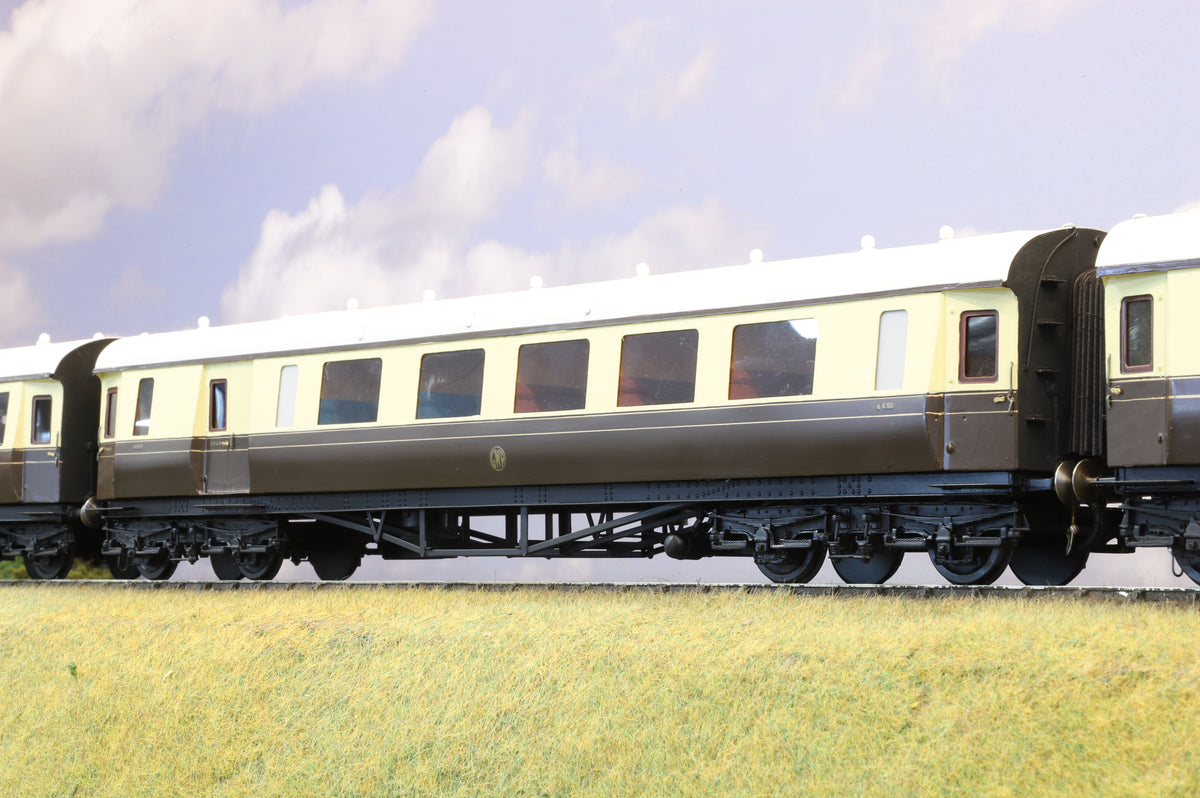 Kit-built Finescale O Gauge Rake of Nine GWR Centenary Coaches