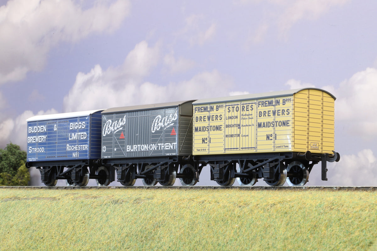 Ace Trains Coarse Scale O Gauge Beer Van Set