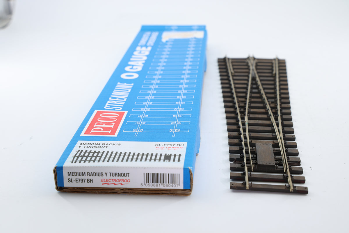 Peco Streamline Medium Y Turnout SL-E797BH
