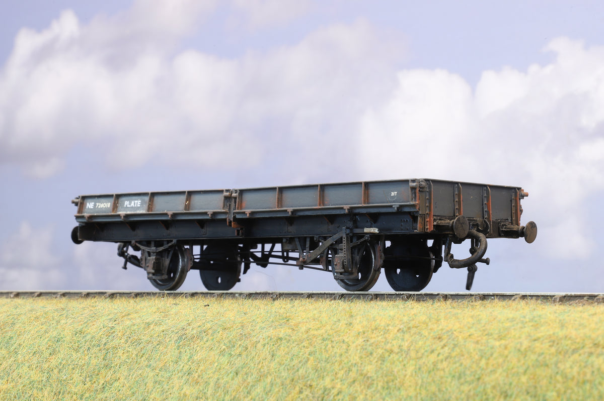 Finescale O Gauge (Kit-Built) LNER Plate Wagon No. 726018/498866, Weathered