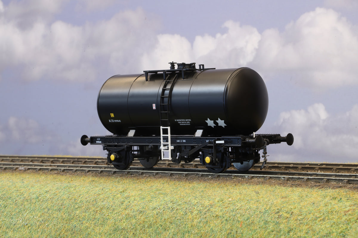 Heljan Finescale O Gauge 35T 'B' Tank BR 'Waste Oil' Black No. ADB999041
