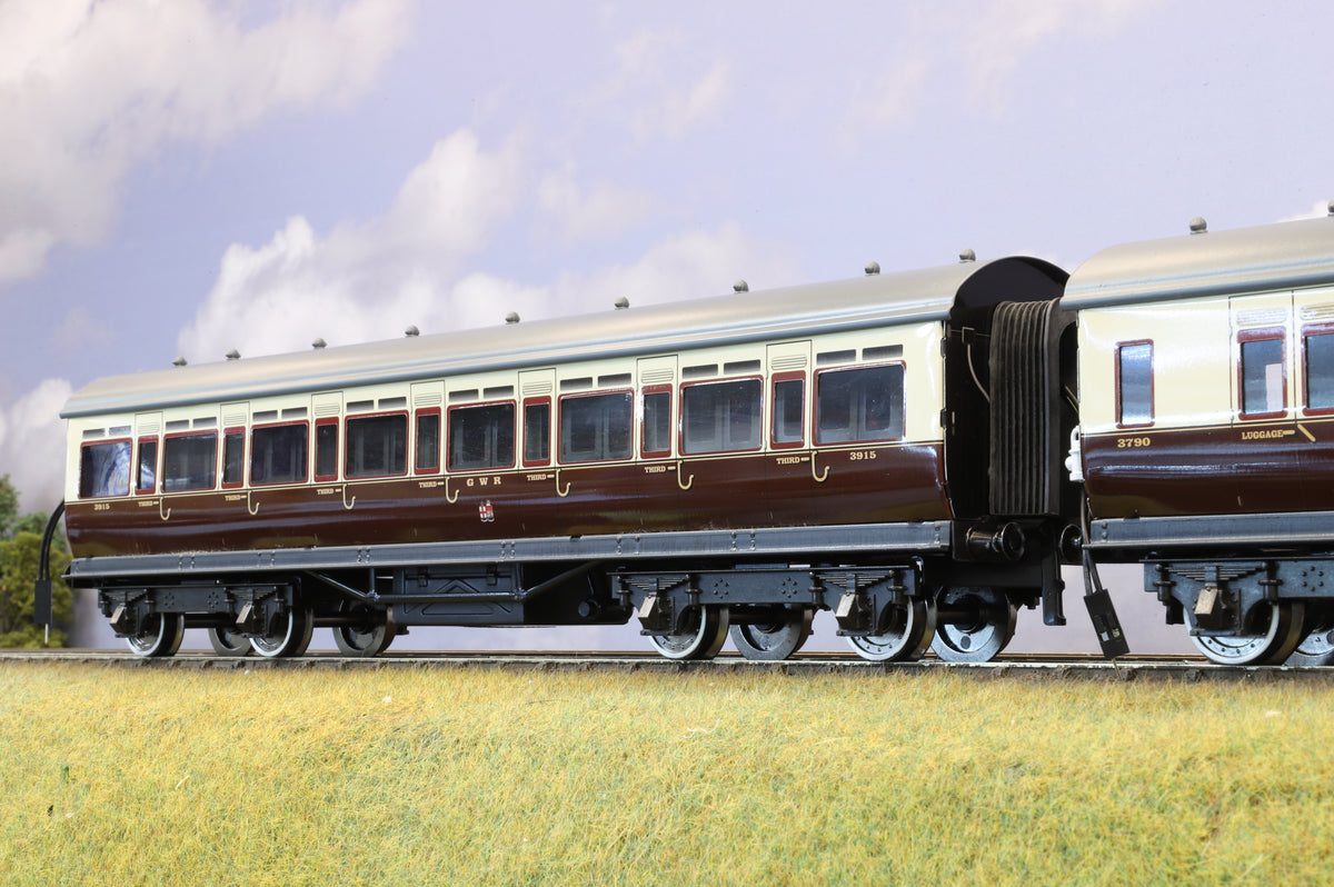 Darstaed Coarse Scale O Set of 3 GWR Coaches Chocolate &amp; Cream &#39;Set A&#39;