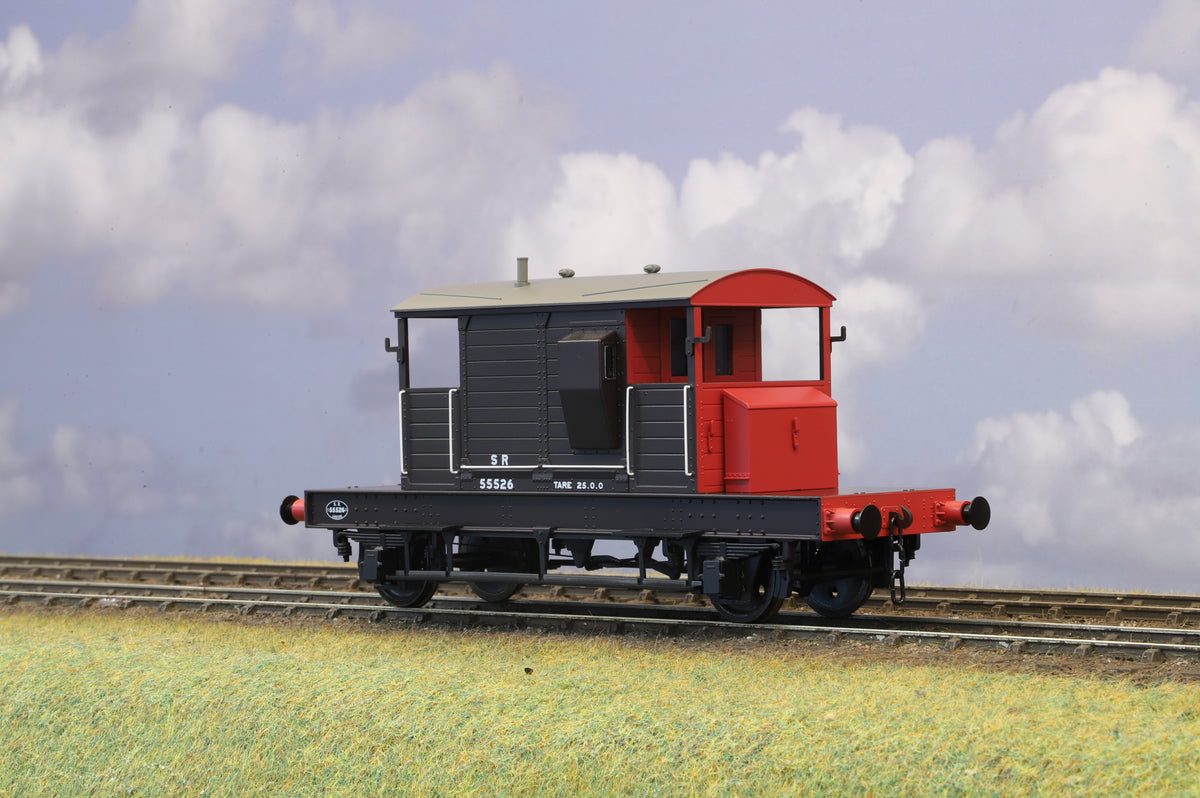 Dapol Finescale O Gauge SR Brake Van Brown/Red Small Letters Even Plank No. 55526