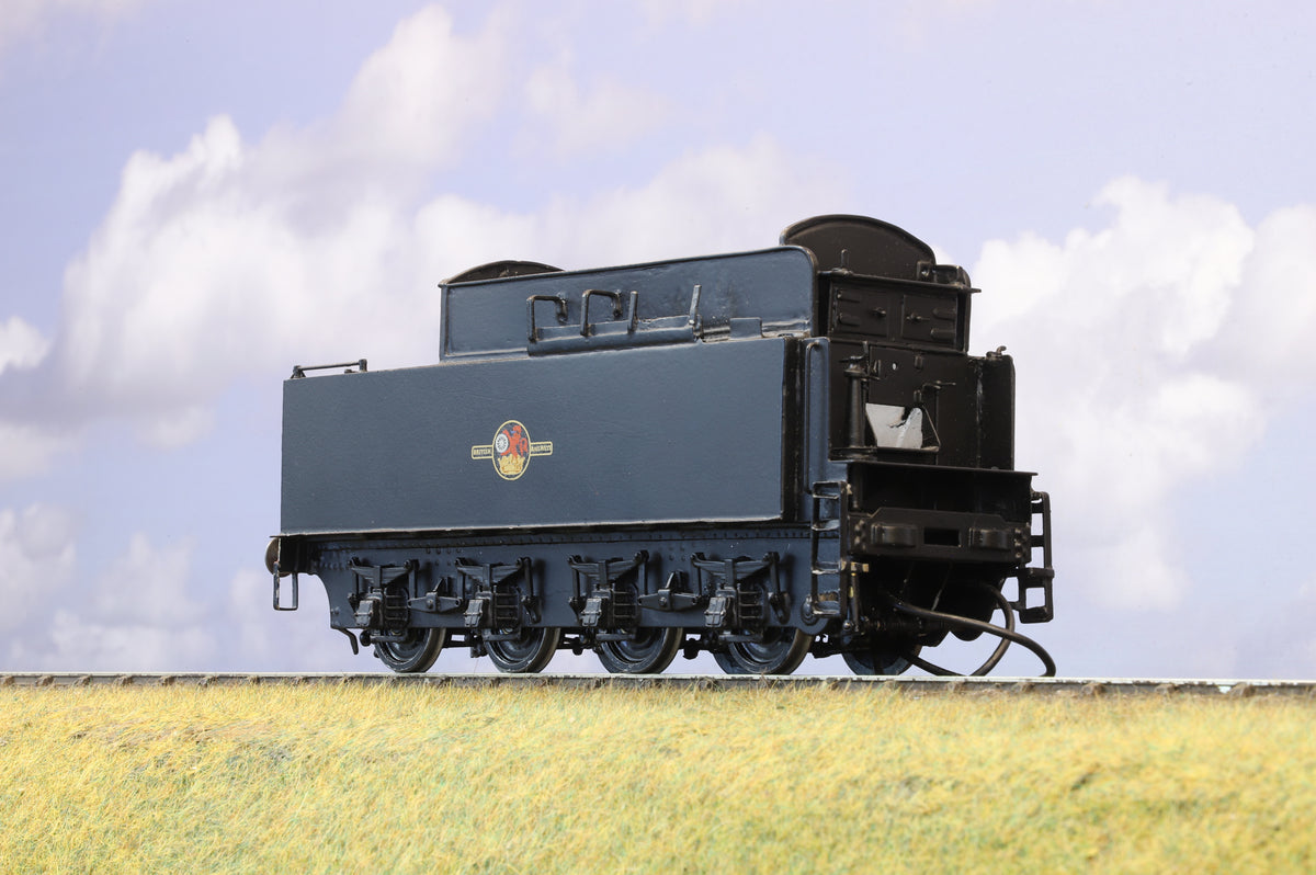 Kit-built 7mm Finescale O Gauge WD &#39;Austerity&#39; Tender