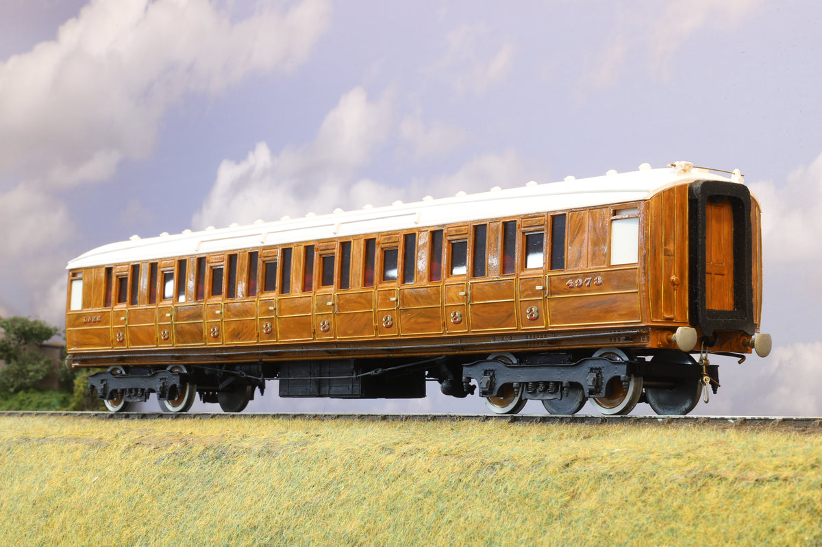 Finescale O Gauge (Kit-Built) LNER Gresely Teak Corridor Third No. 4973