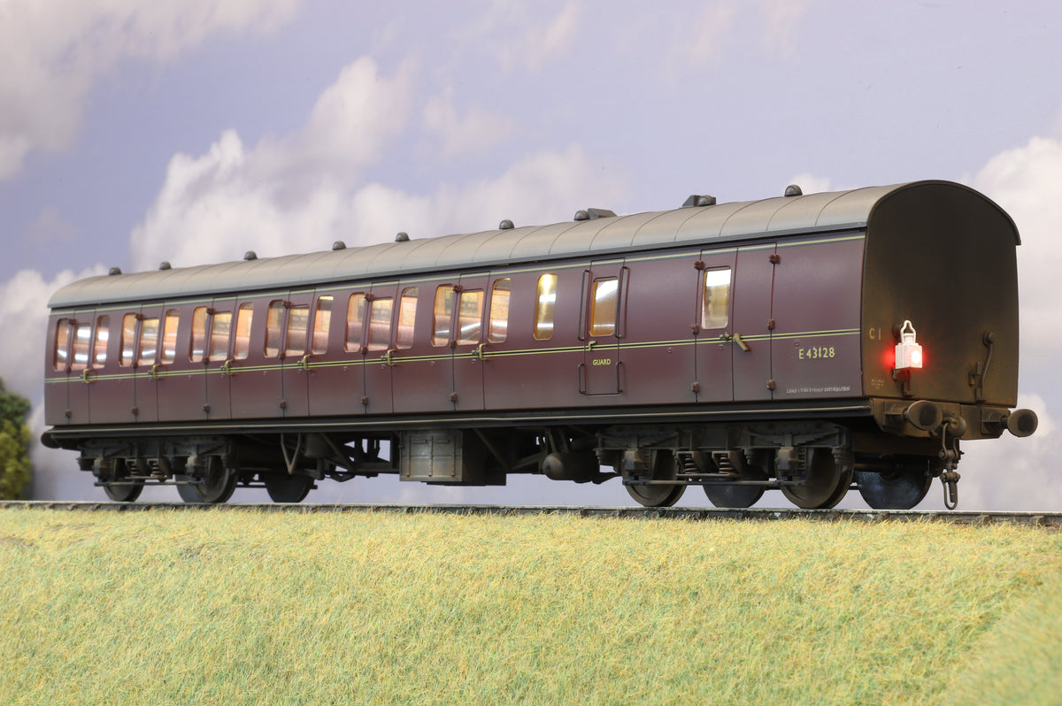 Darstaed Finescale O Gauge Mk1 Suburban Brake, BR Lined Maroon, Weathered