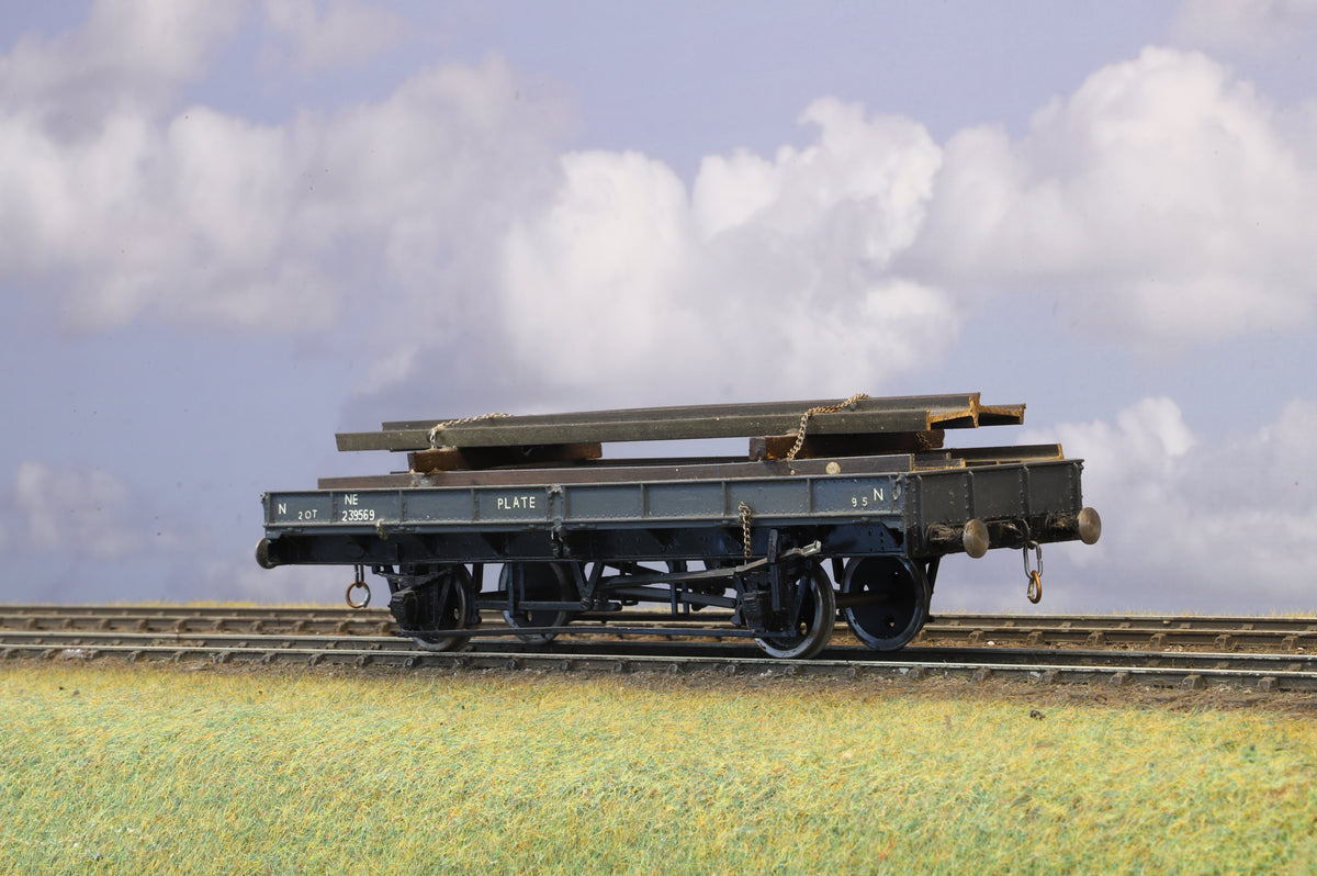 Parkside Finescale O Gauge 20 Ton Plate Wagon with load