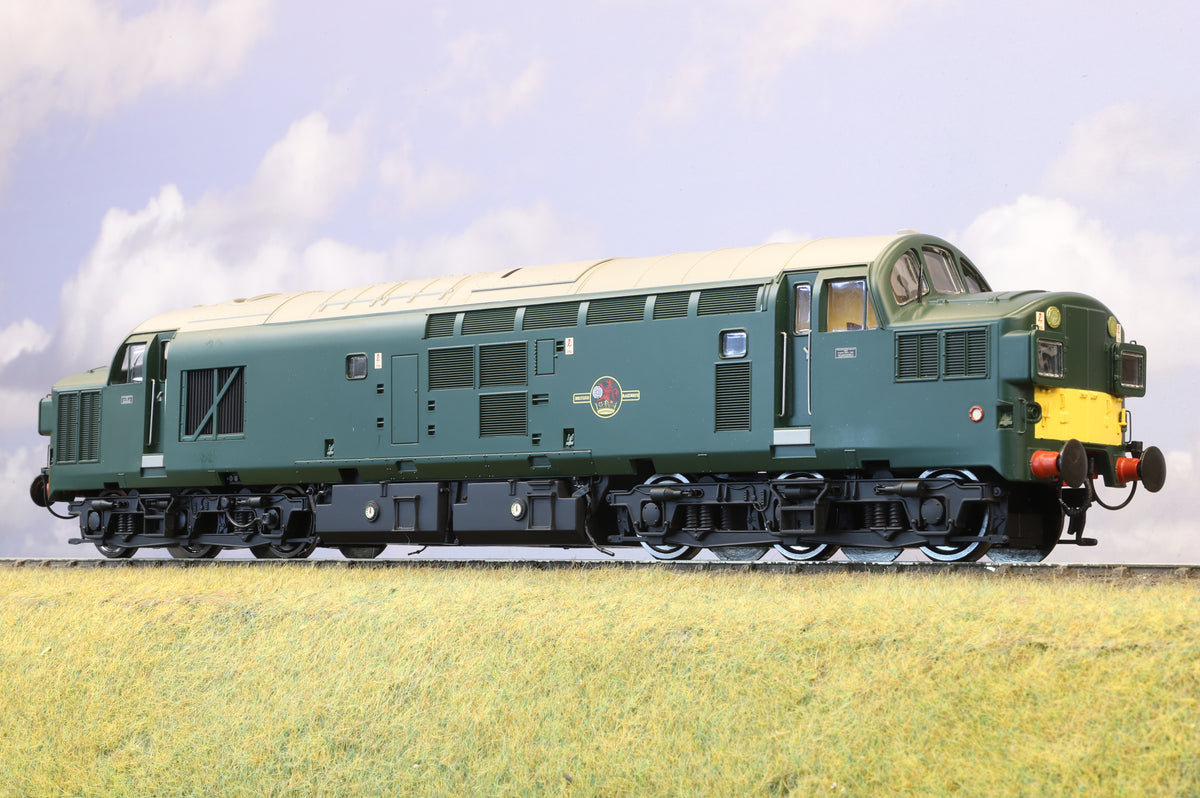 Heljan 3700 Finescale O Gauge Class 37 Unnumbered BR Green, Split Head Code (Copy)