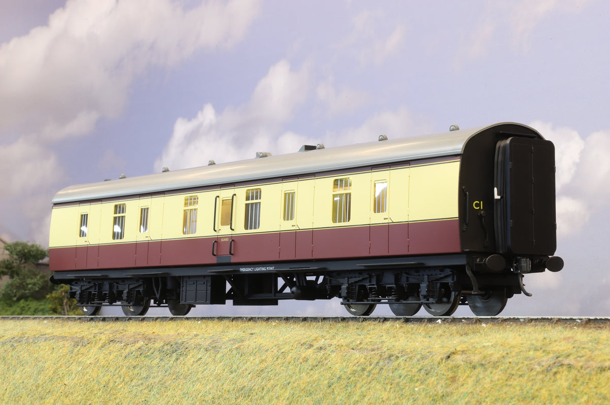 Darstaed Finescale O Gauge BR Mk1 BG, BR Carmine &amp; Cream