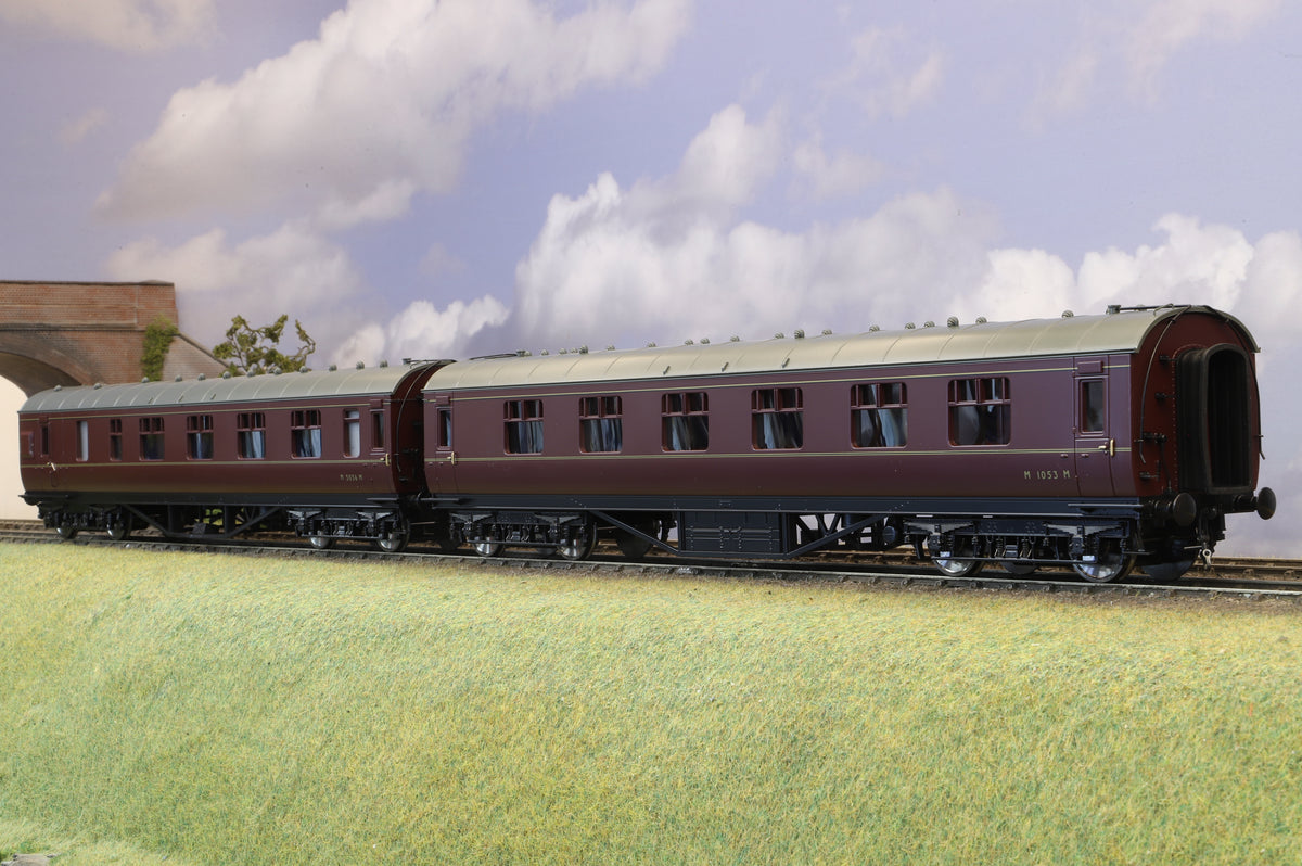 MTH Finescale O Gauge Two coach First Class set BR Maroon, MTH22-60051A/B