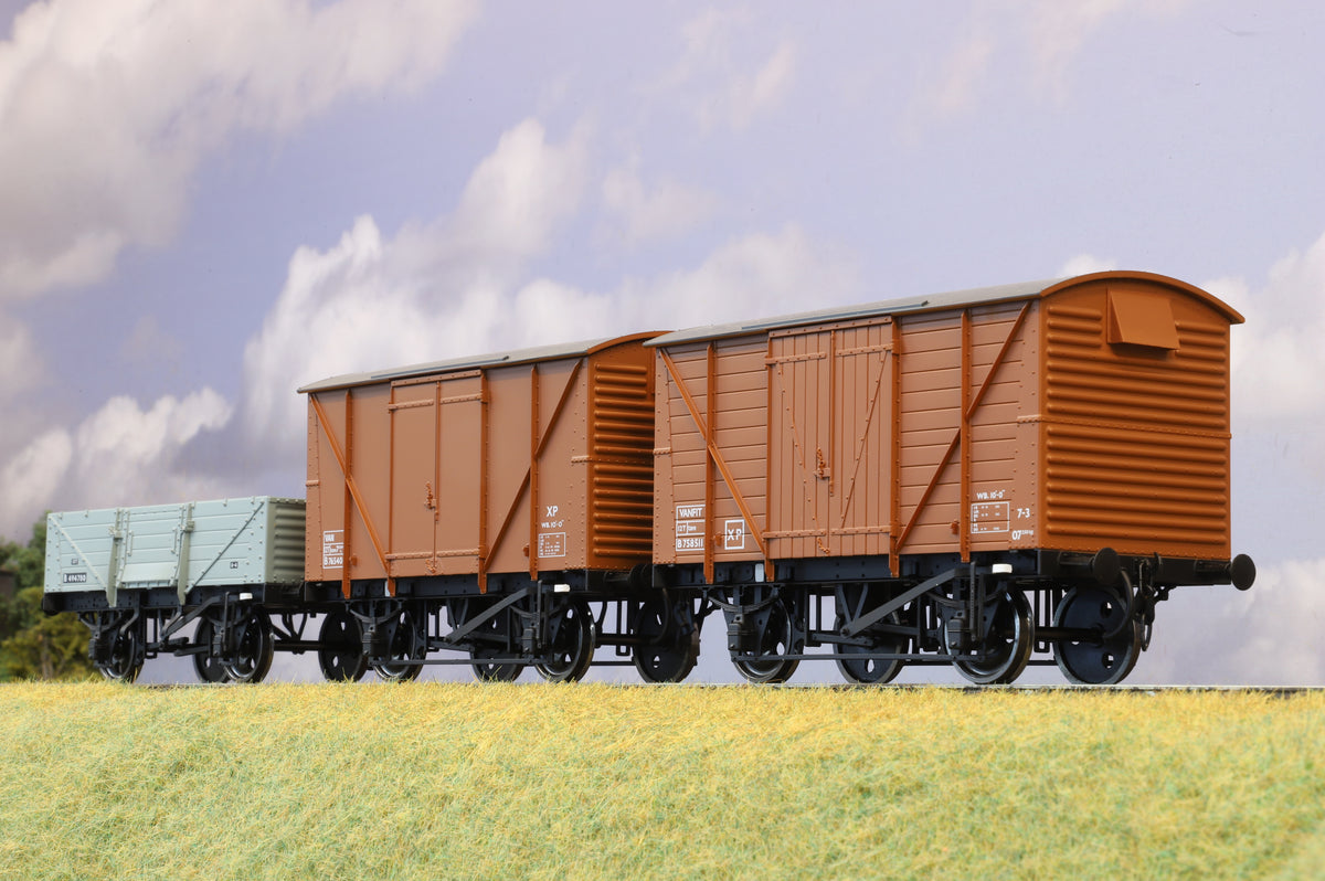 Dapol Finescale O Gauge Rake of 3 Wagons/Vans