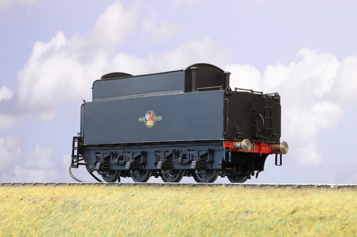 Kit-built 7mm Finescale O Gauge WD &#39;Austerity&#39; Tender