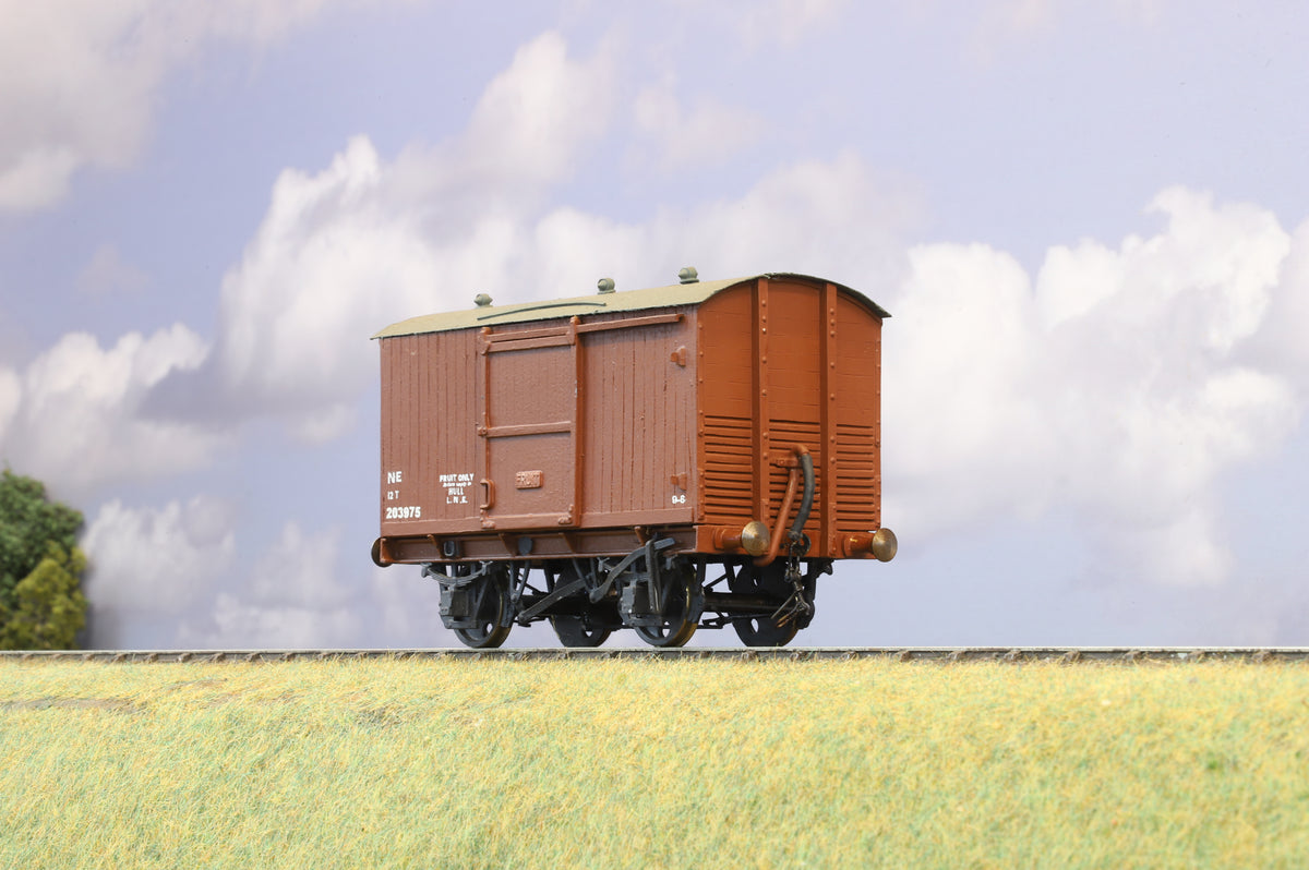 Finescale O Gauge (Kit-Built) 12 Ton Fruit Van