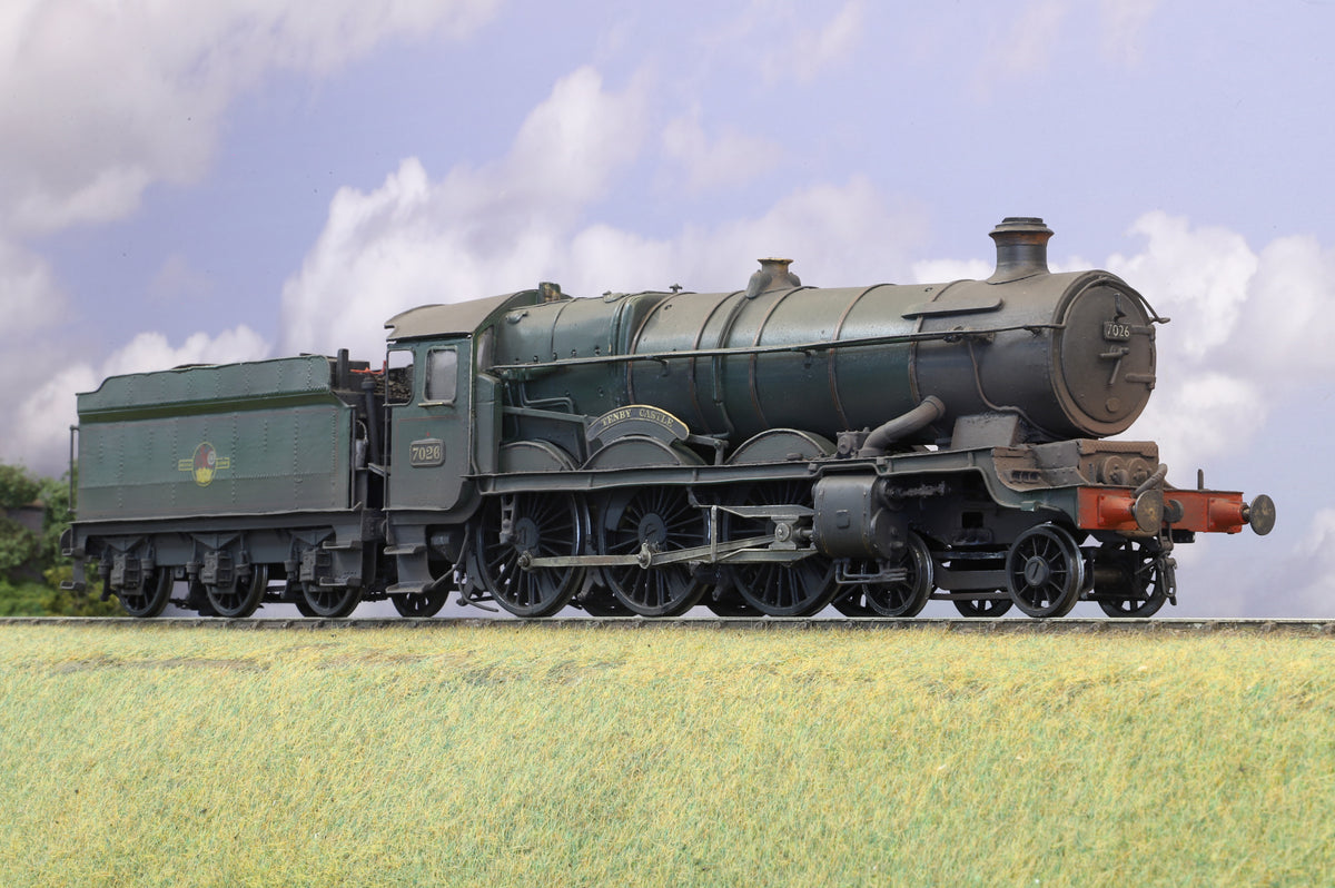 WORKSHOP Finescale O Gauge (Kit-Built) GWR Castle Class 'Tenby Castle' BR Green Early Emblem (Weathered)