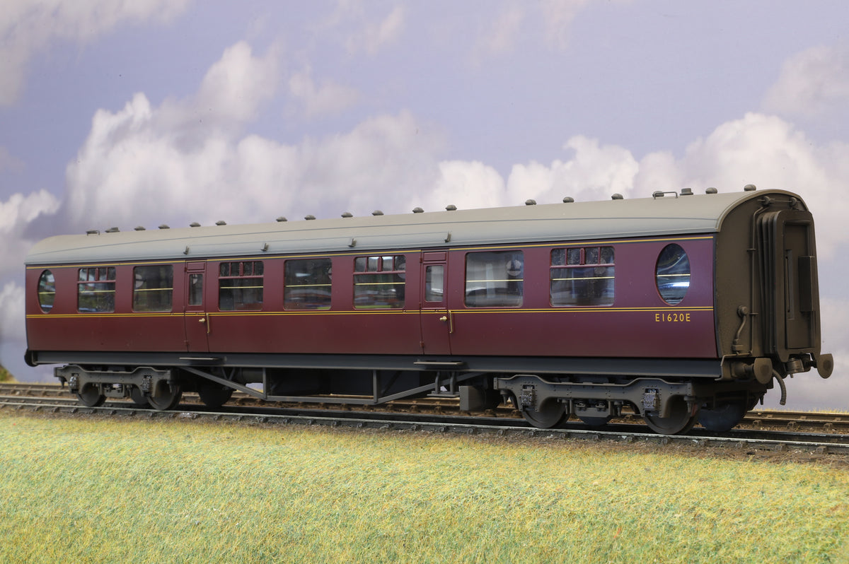 Golden Age Models Finescale O Gauge Peppercorn Class A2 No. 60528 'Tudor Minstrel' BR Green Late Crest DCC Sound & Smoke + Darstaed Rake of 5 Thompsons Pro-Weathered