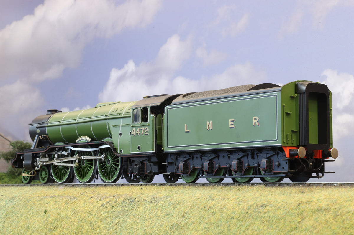 Hattons Finescale O Gauge Class A3 No. 4472 &#39;Flying Scotsman&#39; LNER Green DCC Sound