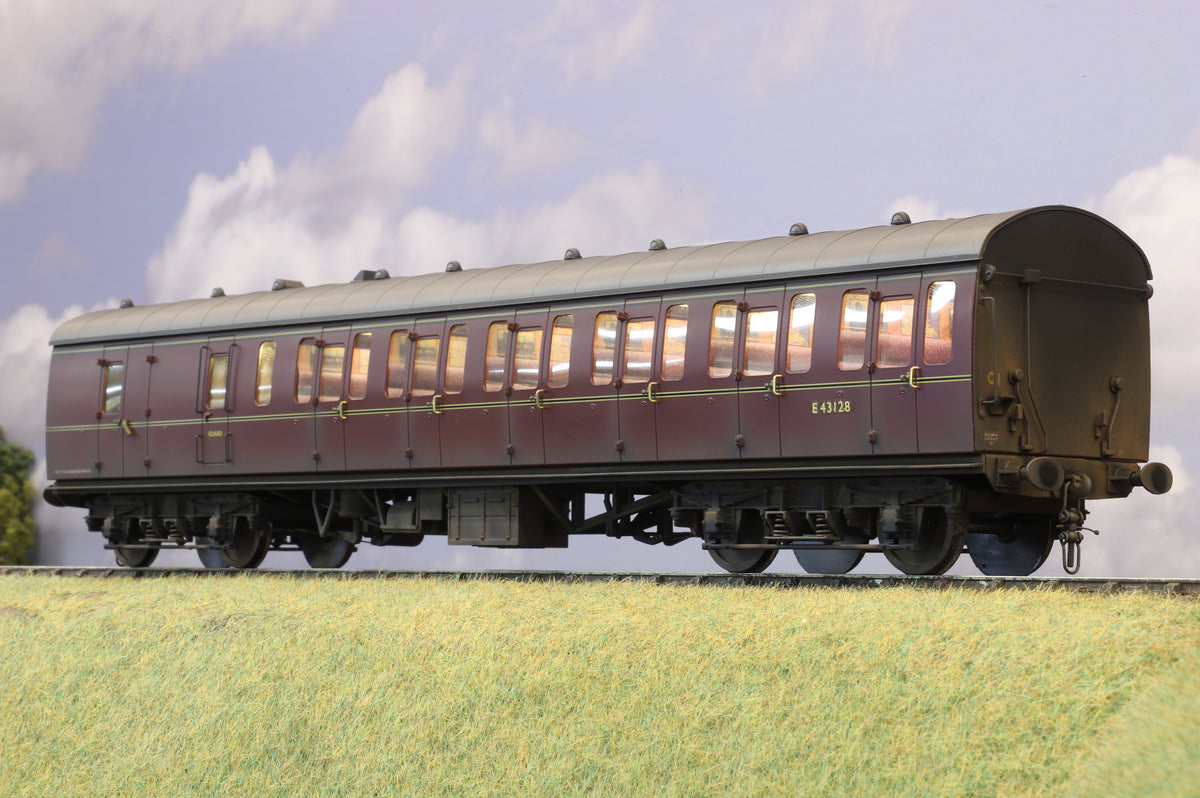 Darstaed Finescale O Gauge Mk1 Suburban Brake, BR Lined Maroon, Weathered