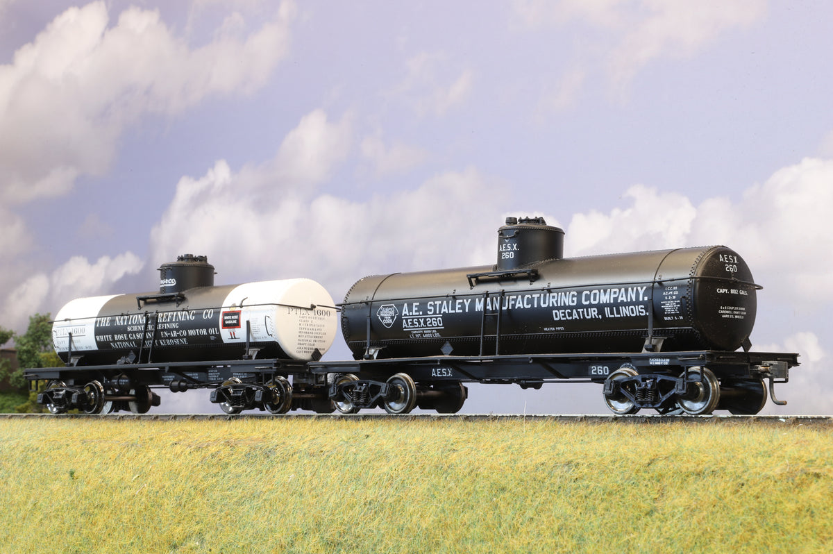 American O Scale Pair of Bogie Tankers