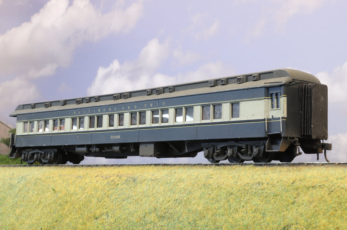 WORKSHOP American O Scale (Kit-Built) Pair of Baltimore &amp; Ohio Passenger Coaches