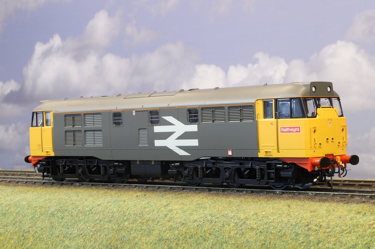Heljan Finescale O Gauge Class 31 Unnumbered Railfreight Grey