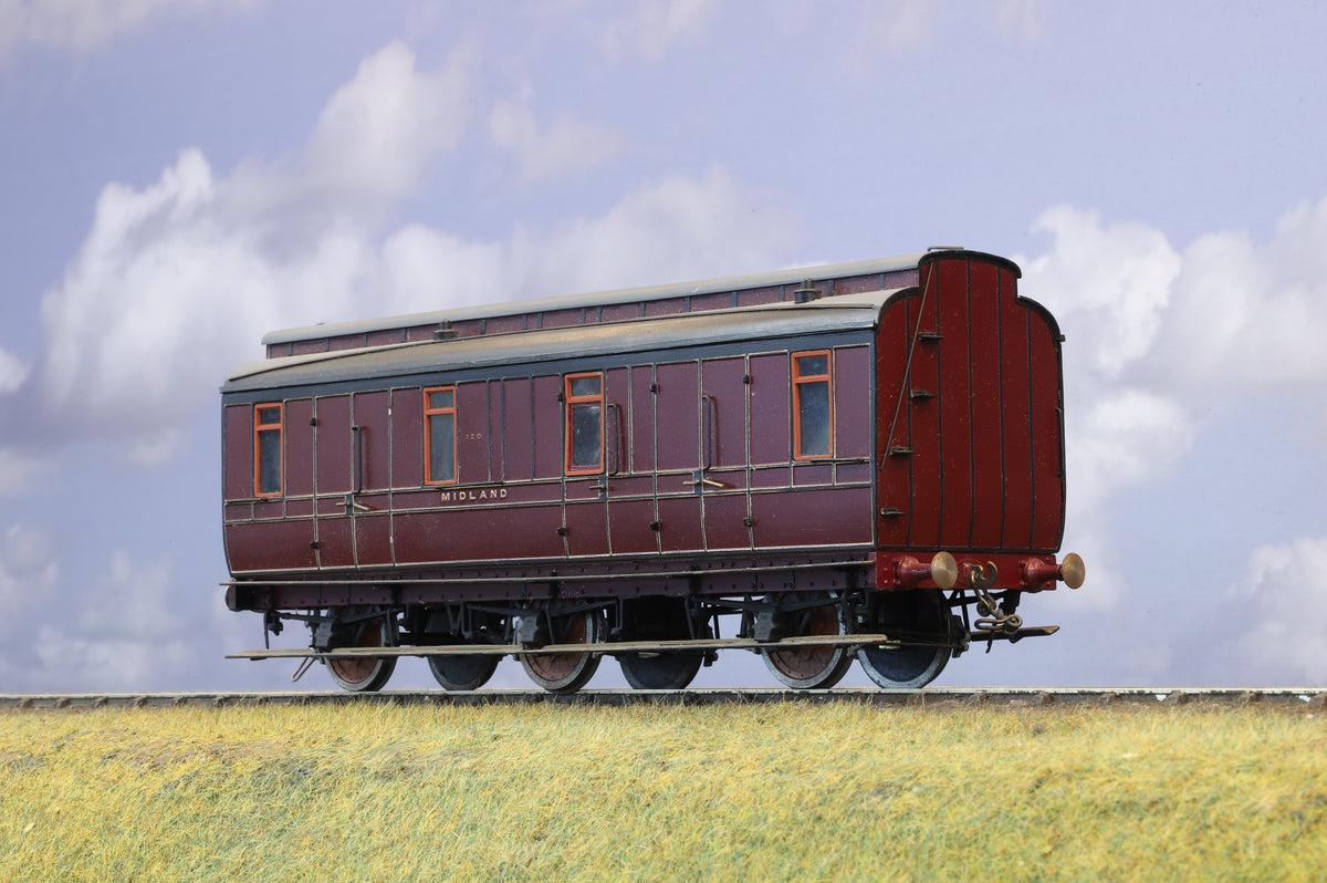 Kit-built Finescale O Gauge Midland Railway 6-wheel Luggage Van No.120