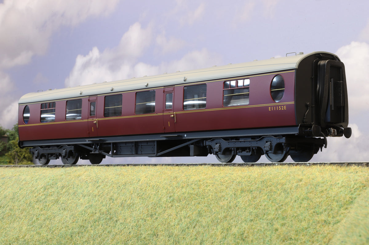 Darstaed Finescale O Gauge BR Thompson First Class No. E11152E, Maroon