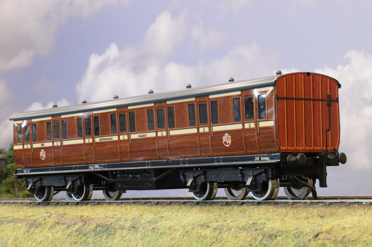 Darstaed Coarse Scale O Gauge Metropolitan 1st Non-Corridor Coach (No Pick-Ups)