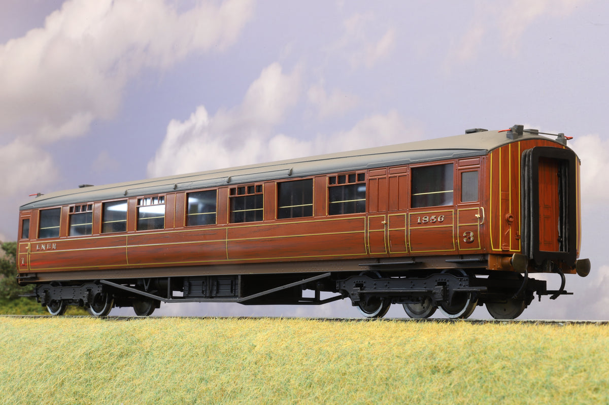 Golden Age Models Finescale O Gauge Gresley LNER Teak Locker Composite No.1856 (Grey Roof)