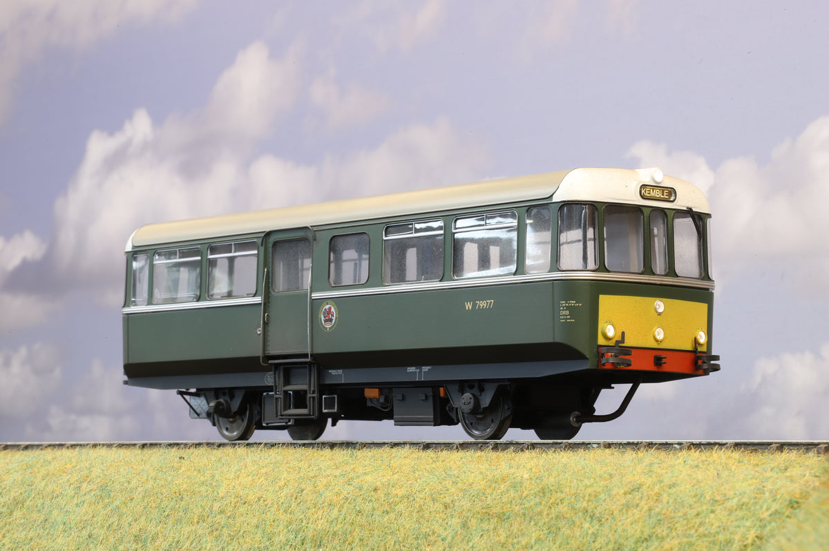 Heljan Finescale O Gauge 88911 BR Green AC Railbus No. W79977 DCC Fitted Weathered