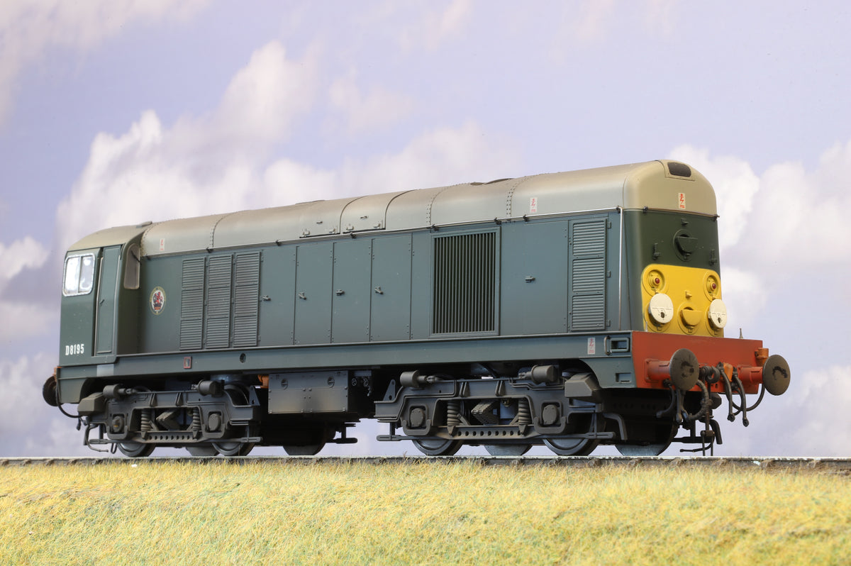 Heljan Finescale O Gauge Class 20 No. D8195 BR Green (Small Yellow Panels) Weathered