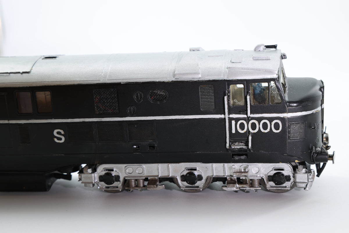 WORKSHOP Finescale O Gauge RJH Kit-built Ivatt Diesel No.10000, DCC Sound
