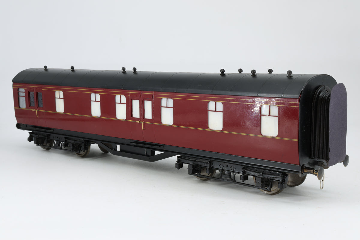 Curlew Coaches Gauge 1 LMS 50ft Catering Vehicle Lined Maroon