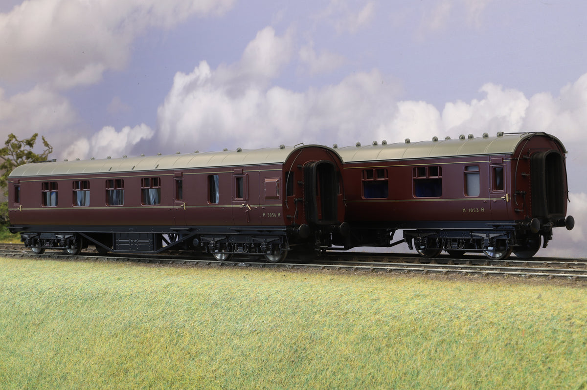 MTH Finescale O Gauge Two coach First Class set BR Maroon, MTH22-60051A/B