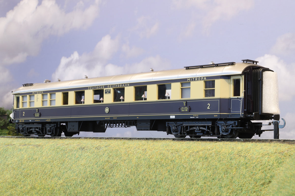 MTH O Scale (1:45) 5-Car Rheingold Passenger Set (Three-rail)